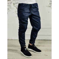 Чиносы Monochrome