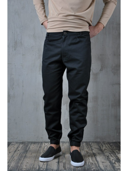 Зауженные брюки на липучке