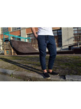 Чиносы на резинке с карманами