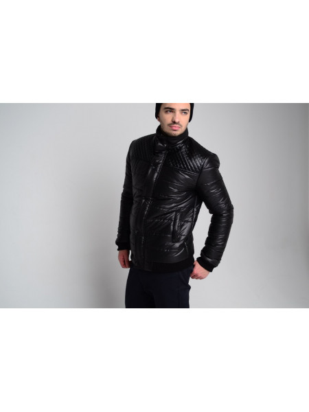 Демисезонная куртка