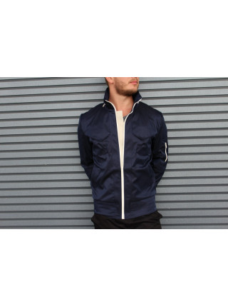 Демисезонная куртка