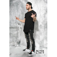 Футболка удлиненная черная