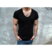 Футболка черная с V вырезом