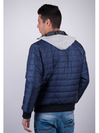 Демисезонная куртка